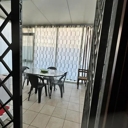 Appartamento Oasi San Cesario *